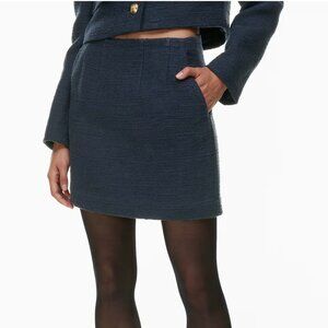 NWOT Aritzia Babaton Kinsley Skirt - A line mini skirt, NAVY SIZE 4
